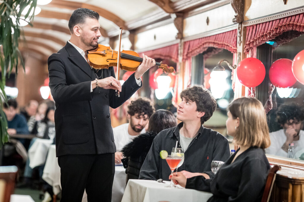 Danube Cruise with Hungarian Dinner and Live Music